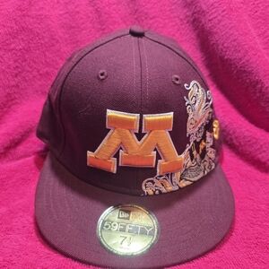 Minnesota maroon Mascot Logo team hat